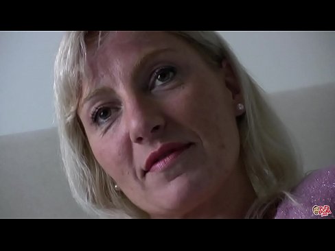 ❤️ A 'mhàthair a tha sinn uile fucked ... Lady, giùlan fhèin! ️ Super porn aig gd.ixiporn.ru
